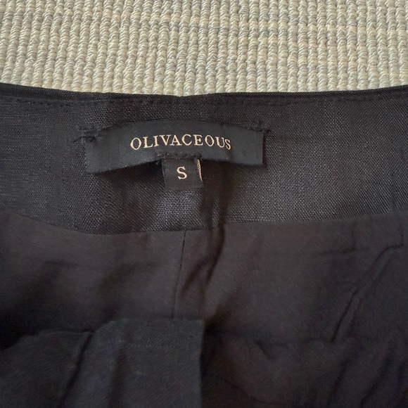 Linen Shorts - Picture 2 of 3